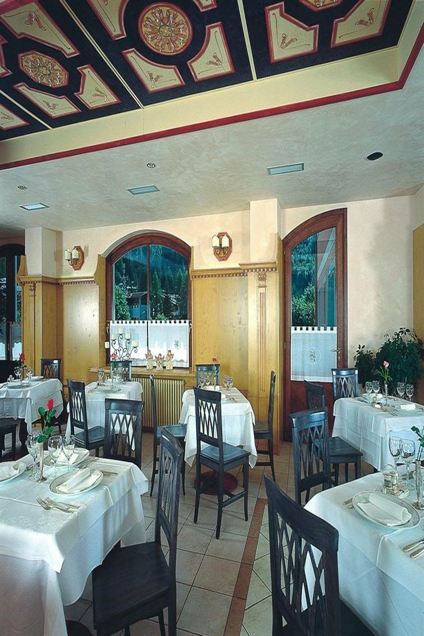 Hotel Ideal Мадонна-ди-Кампильо Экстерьер фото